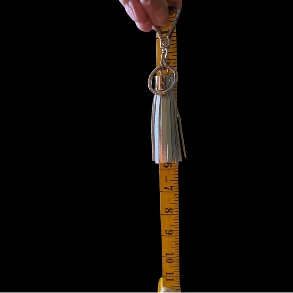 NWOT Bag Key‎ Charm - Picture 3 of 4